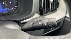 Volvo XC60 2.0 B5P Ultra Dark 5dr AWD Geartronic Petrol Estate